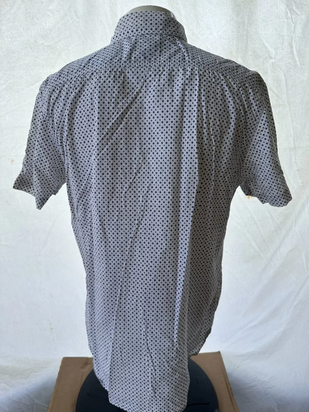Levi's Standard Fit Men's White Blue Dot Pattern SS Button Front Shirt Large